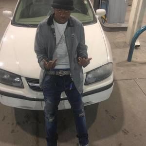 Meet your Posher, Ray